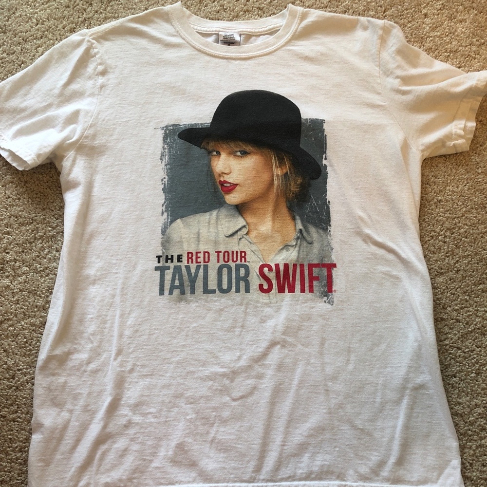 Taylor Swift Red Tour Tee Shirt